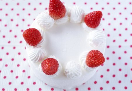 Cake - cream, strawberry, food, cake, tasty, sweet