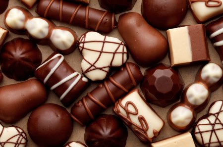 Chocolately Delicious - white, desert, brown, food, chocolate, sweet, candy