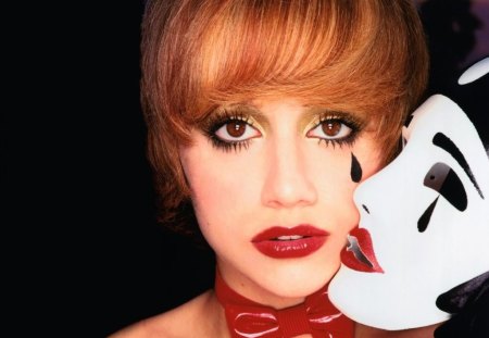 Brittany Murphy - beauty, woman, tears, sexy, actress, lips, movie, mask, girl, hair, sad, brittany murphy, red