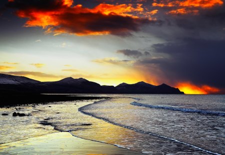 GORGEOUS DUSK - sunset, beach, evening, waves, sea, mountains, rocks