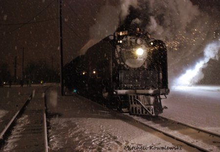 844 In the snow - steam, trains, steam train, snow, 844, night