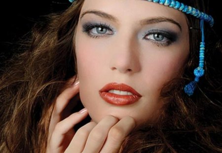 green eyes - face, lips, blue, beautiful, beads