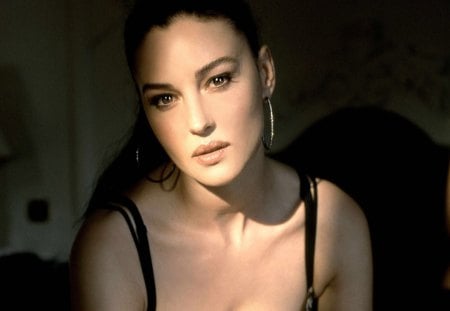 Monica = Beauty - goddess, actress, model, monica bellucci