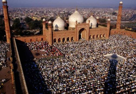 Biggest Mosque 