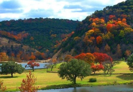 Autumn landscape - landscape, lake, field, mountain