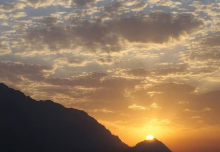 Mountain Sunset With Clouds - sky, sunset, mountain, clouds