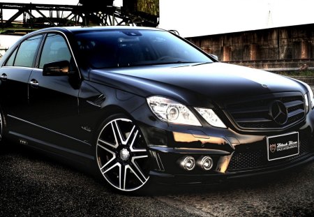 Mercedes E-Class - e-class, tuning, merce, black, mercedes, edition, sport, wallpapers, car, benz, beautiful, e-klasse, wald, mercedes benz, line, car wallpaper