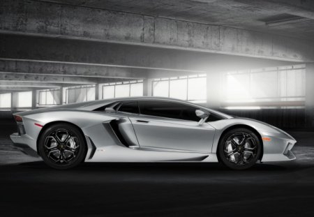 Lamborghini Aventador - sports, silver, lamborghini, car, beautiful, supercar, super, aventador