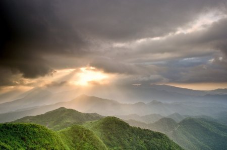 Beautiful Mountains - beauty, nature, sky, clouds, beautiful, sun, mountains