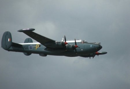 Avro Shackleton Mk 3 - South African Air Force - maritime patrol, south african air force, avro shackleton mk 3, saaf