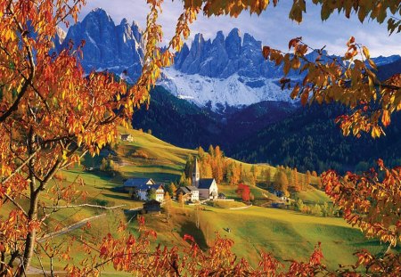 Autumn in mountains - sunny, meadow, leaves, mountain, view, field, nice, houses, cottage, sky, nbature, falling, branches, beautiful, lovely, peaks, tree, village, fall, slopes, autumn, cabins, peaceful, foliage