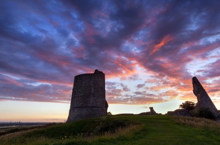 Hadleigh Castle - remains, sky, hadleigh, castle