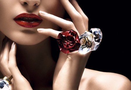 Helena Rubinstein - fashion, lips, model, rings