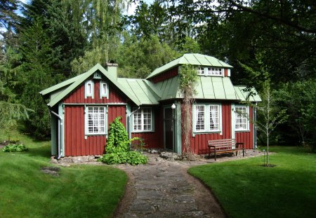 Alphems Aboretum - sky, trees, house, garden, grass