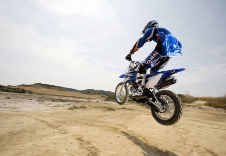 Yamaha TT - cross, extreme, motorcycle, yamaha