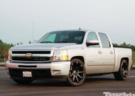 Factory Fresh - truck, bowtie, black wheels, gm