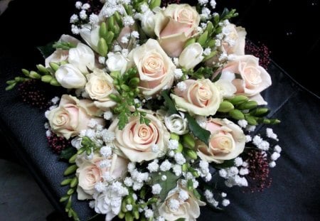 *** Bouquet of Roses ***