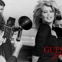 Claudia Schiffer - guess