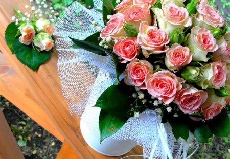 PINK BOUQUET - bouquet, flowers, roses, net