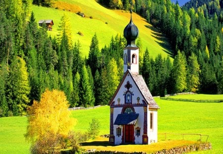 A church in Italy - pretty, europe, cabin, grass, meadow, church, mountain, field, nice, cottage, house, trees, beautiful, beauty, lovely, village, slopes, nature, green, autumn, bright, delight, italy