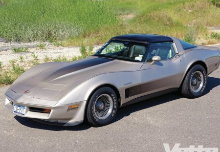 1982-Collector-Edition - vette, bowtie, gm, classic