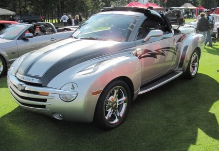 2005 Chevrolet silver SSR - silver, chevrolet, black, photography, tires