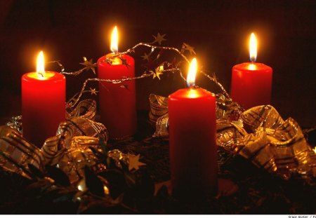 Christmas warmthâ™¥ - burning, red, candles, warmth, still life, christmas, lights