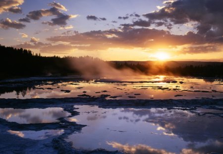 Sunset - Great Fountain Geyser - clouds, great fountain geyser, sunset, fountain, great fountain, geyser, sun, sky