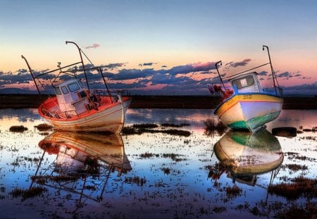 Sleeping Boats - sky, lake, reflection, boats, beautiful, sunset