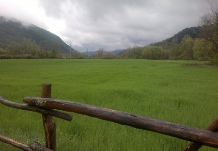 It's going to rain - nature, fence, field, clouds