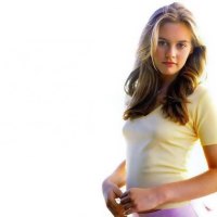 Alicia Silverstone