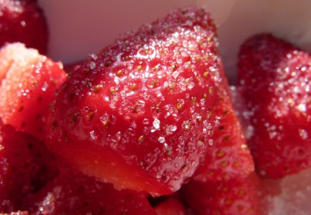 yummy strawberries with sugar - dessert, strawberry, food, fruit