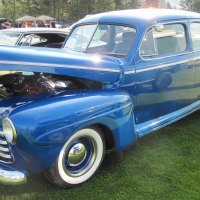 1946 ford deluxe 2 door sedan