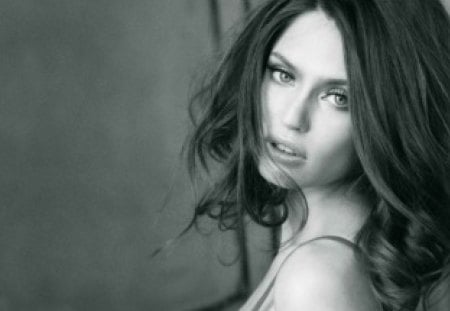 Bianca Balti - people, beautiful, models, black and white, italian, bianca balti, celebrity