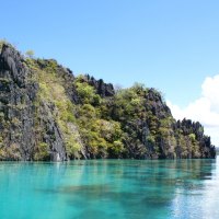 Turquoise water - Blue ocean