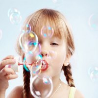 *** Girl doing soap bubbles ***