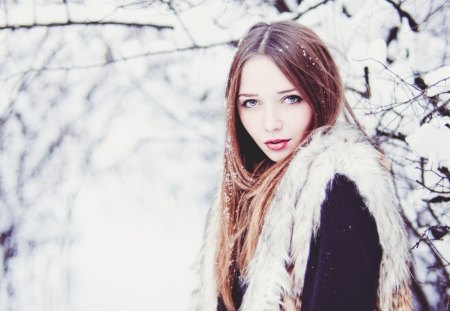 Winter Beauty - woman, lady, sexy, hot, girl, hair, eyes, winter, face, brown, pretty, snow, beautiful, brunette, babe