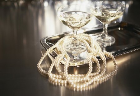 *** Champagne and pearls *** - alkohol, perly, szampan, napoje