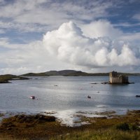 kisimul castle in scotland