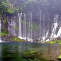 shiraito falls in japan