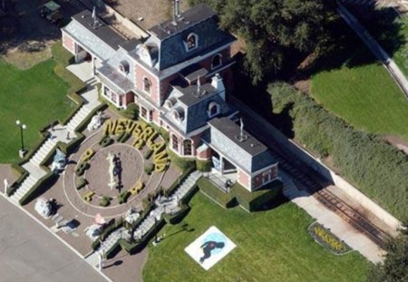 JACKSONS NEVERLAND   - fun, michael jackson, home, land