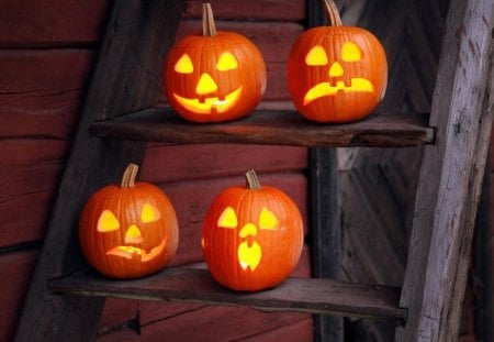 Halloween - pumpkin, light, night, ginger, fruit, halloween, orange, smile, cute