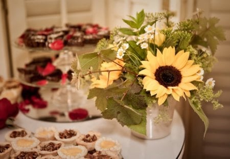 Always  my lovelyâ™¥ - summer, precious, forever, tiny, special, bright, dessert table, event, sunflowers, nature, autumn, fall, flowers, yellow, love, mini, green