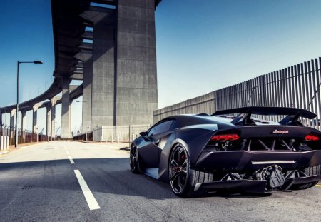 Lambo Beauty - awesome, lamborghini, street, car