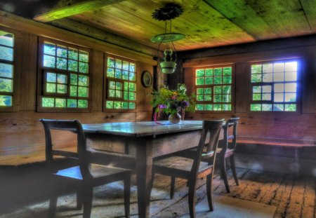 Holiday inn - dinning room, beautiful, flowers, sun, inn, ghosts, old, room, ghost, halos, magic, house, visit, colors