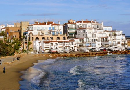 ***  SPAIN-Catalonia Roda de Bara *** - structures, sky, architecture, city, sea, buildings