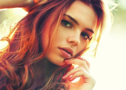 RedHead - women, light, lips, sexy, girl, redhead, hands, eyes