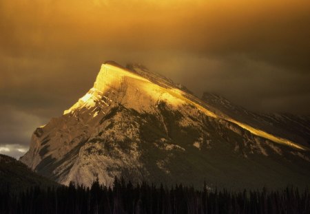 mysterious yellow mountain summit - summit, yellow, mountain, mysterious