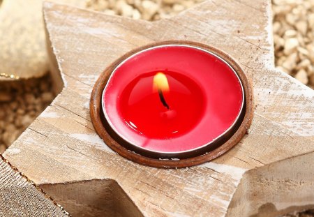 Christmas Candle - beauty, xmas, magic, photography, christmas light, magic christmas, wood, christmas candle, pretty, romance, holiday, ribbon, light, wooden, lovely, christmas, red candle, holidays, merry christmas, romantic, red, beautiful