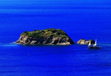 Port Of Call - island, ocean, water, ship